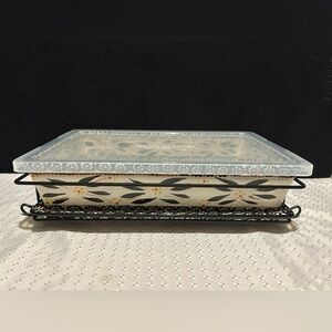 Temp-tations Old World 13x9 Lidit Baker And Server.